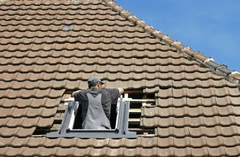 Pose de velux - Rouillon
